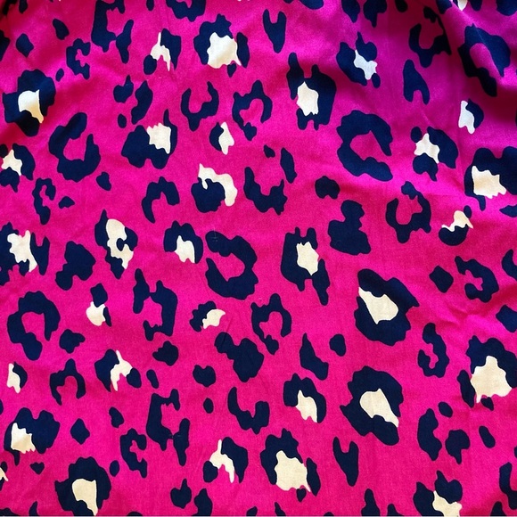 Crown & Ivy Fuchsia, Navy, and White Animal Print Maxi Dress with Shirred Bodice - Picture 10 of 11